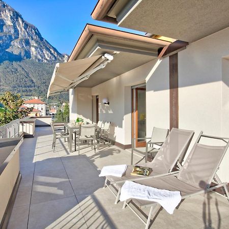 Antares150M From The Lake - Happy Rentals Riva del Garda Bagian luar foto