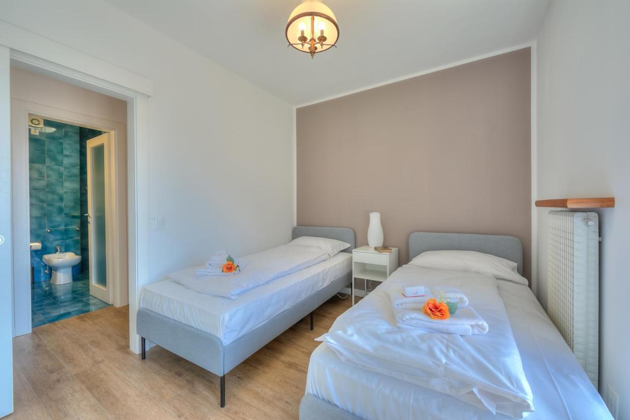 Antares150M From The Lake - Happy Rentals Riva del Garda Bagian luar foto
