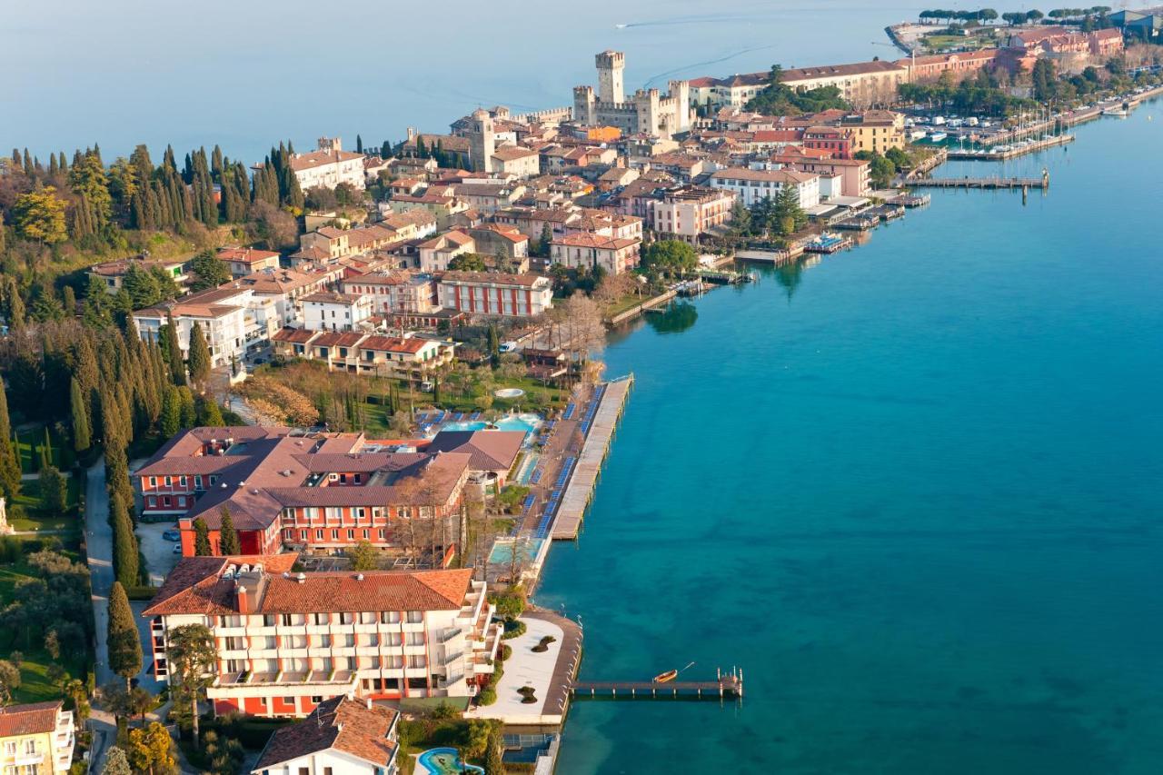 Antares150M From The Lake - Happy Rentals Riva del Garda Bagian luar foto